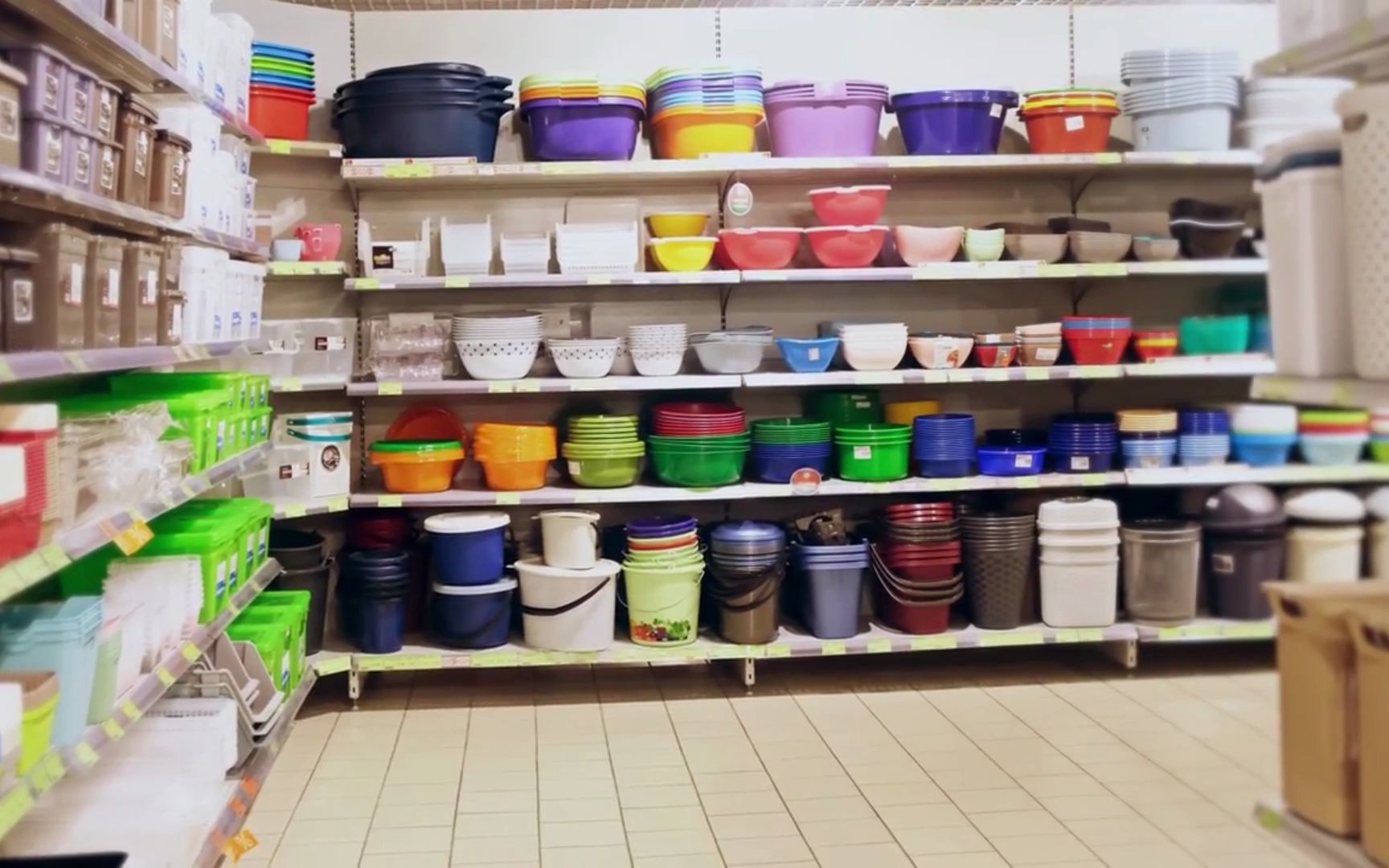 日杂百货叫卖录音与最新背景音乐融合的营销新风尚